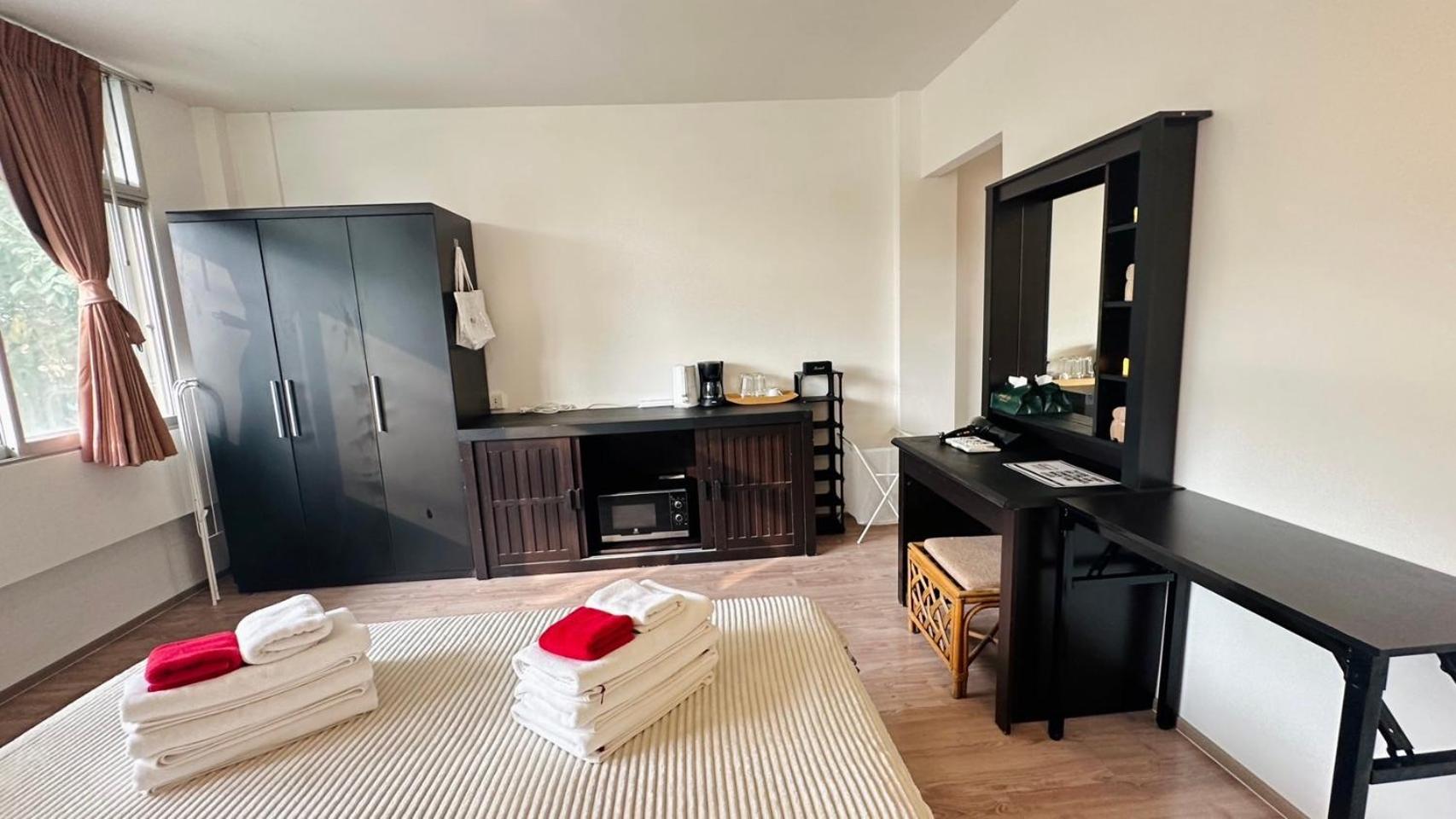 Deabak Hotel Pattaja Kültér fotó